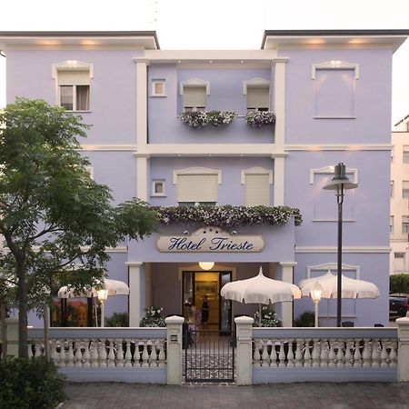 Hotel Trieste Cesenatico Exterior foto
